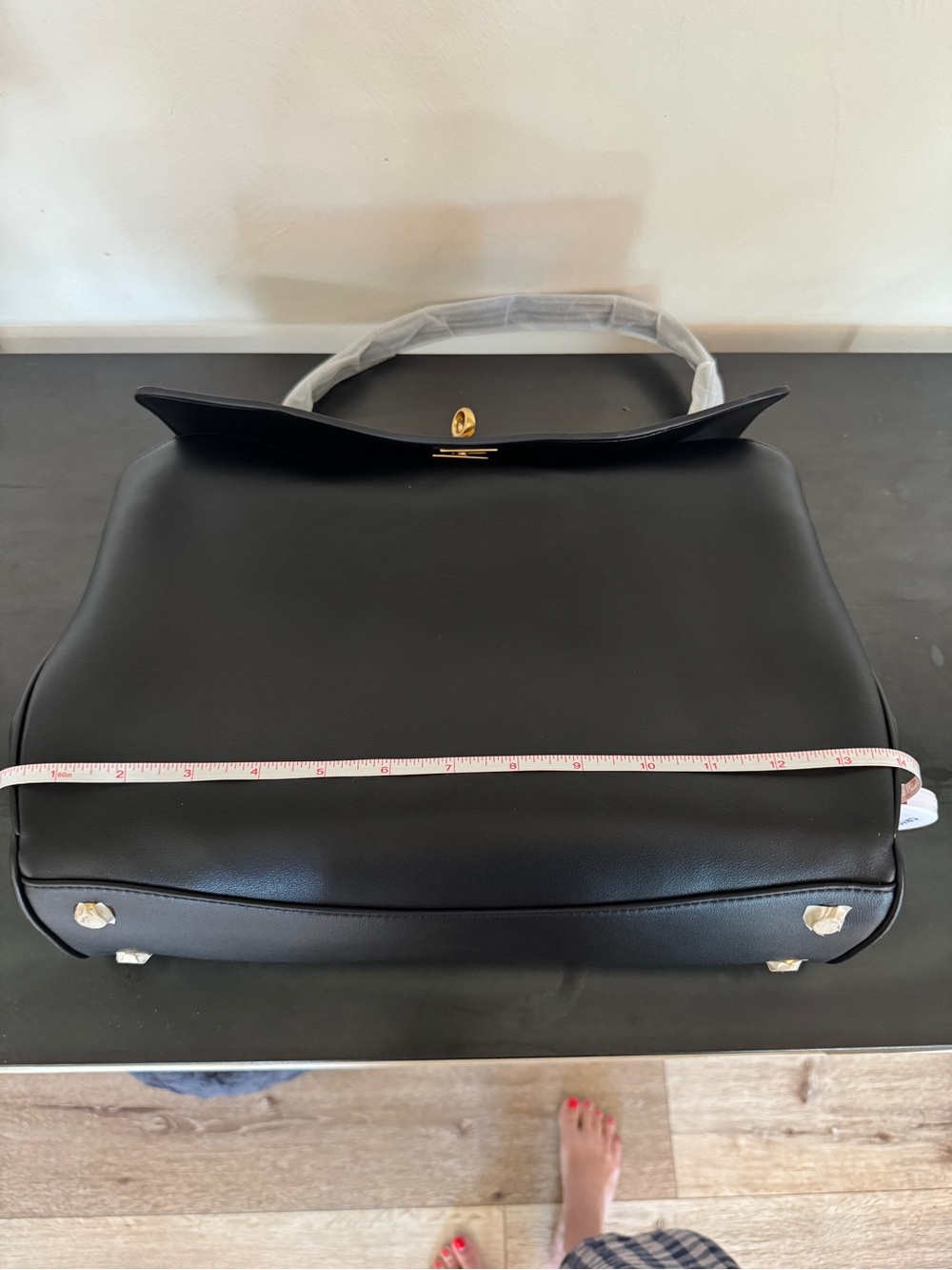 Leather Handbag — Rodeo-Style Silhouette - Picture 9 of 11